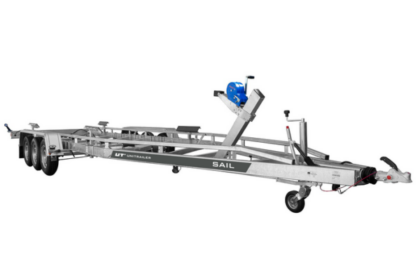REMORQUE BATEAUX POUR LE TRANSPORT DE BATEAUX UNITRAILER SAIL 3500/3 PTAC 3500 KG